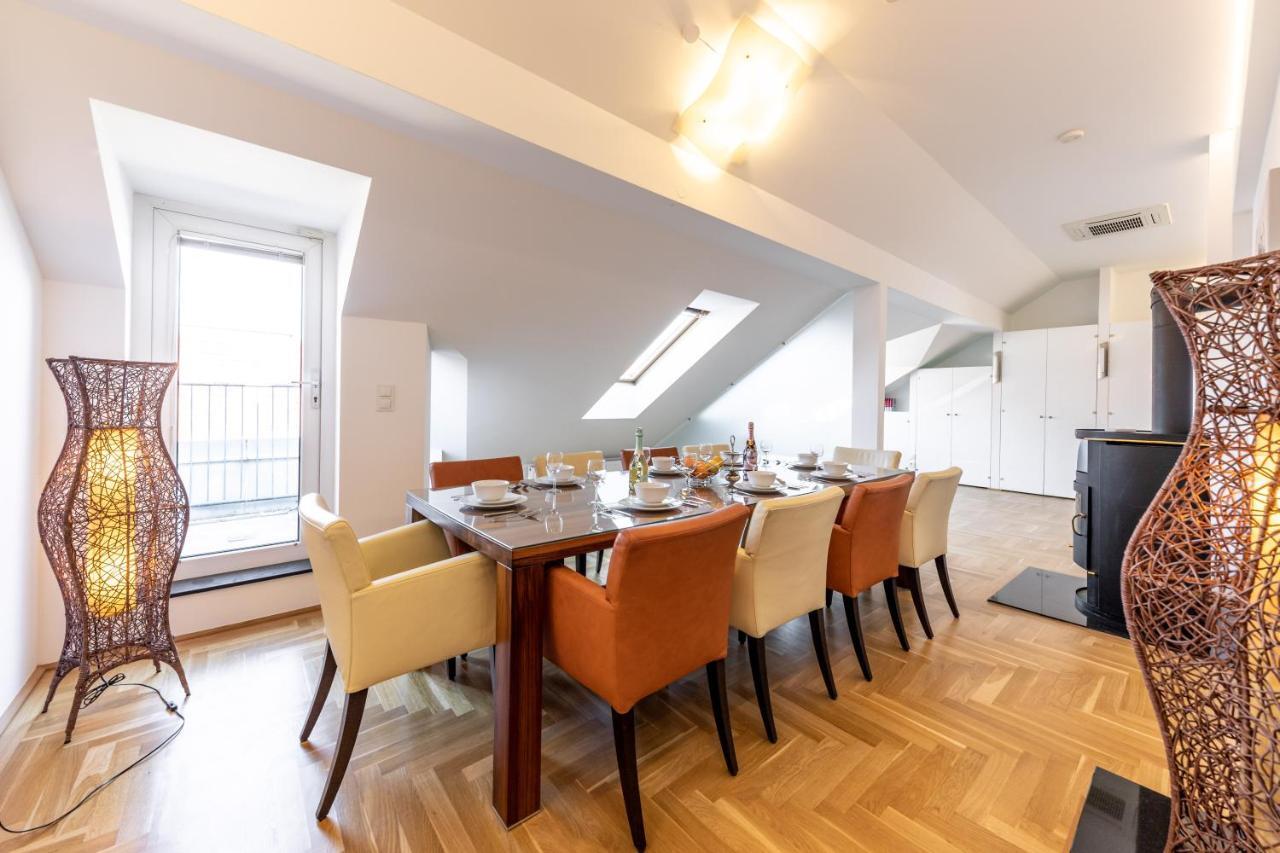 Easy Penthouse